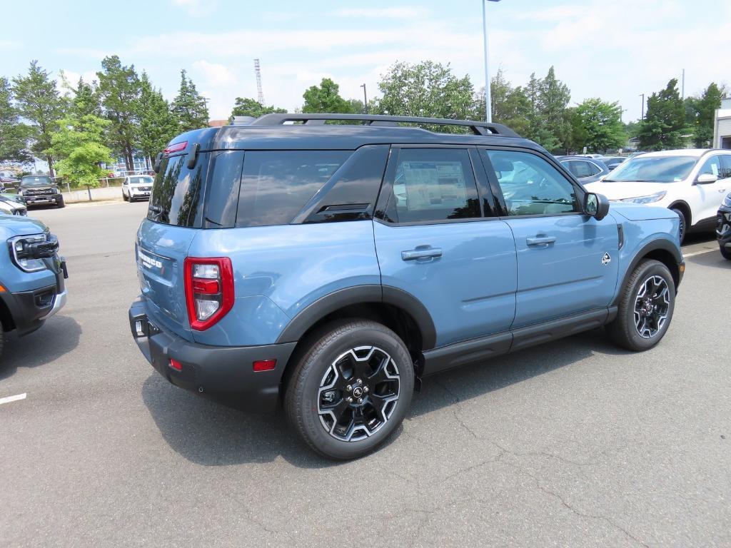 new 2025 Ford Bronco Sport car, priced at $37,880