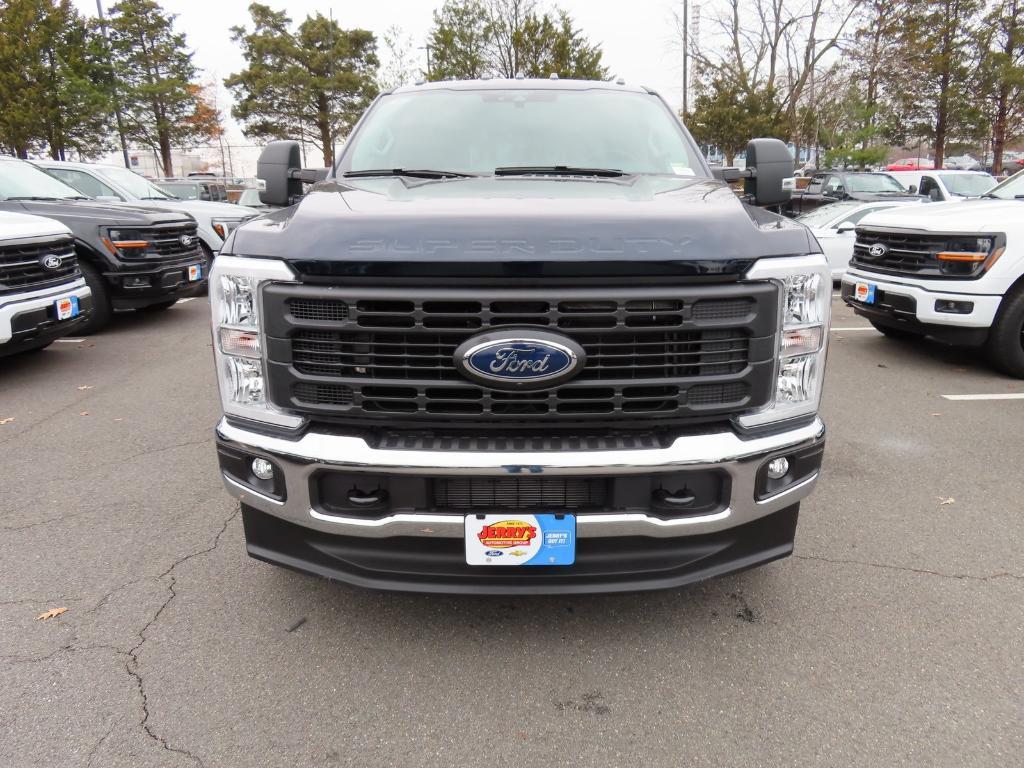 new 2024 Ford F-350 car, priced at $69,230