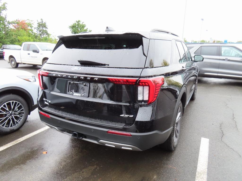 new 2025 Ford Explorer car, priced at $43,847