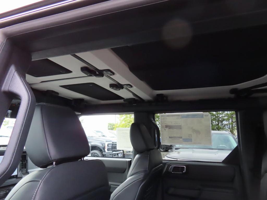 new 2025 Ford Bronco car, priced at $50,194