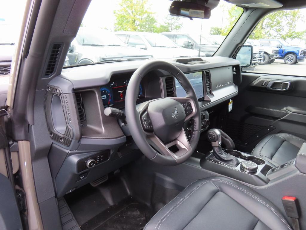 new 2025 Ford Bronco car, priced at $50,194
