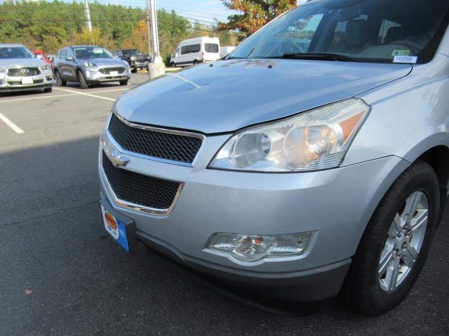 used 2012 Chevrolet Traverse car, priced at $7,000