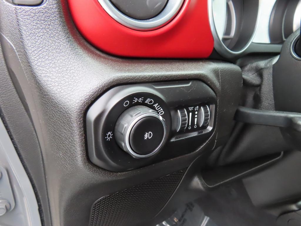 used 2019 Jeep Wrangler Unlimited car, priced at $31,500