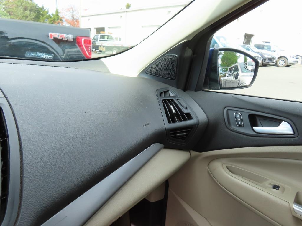 used 2015 Ford Escape car, priced at $7,000