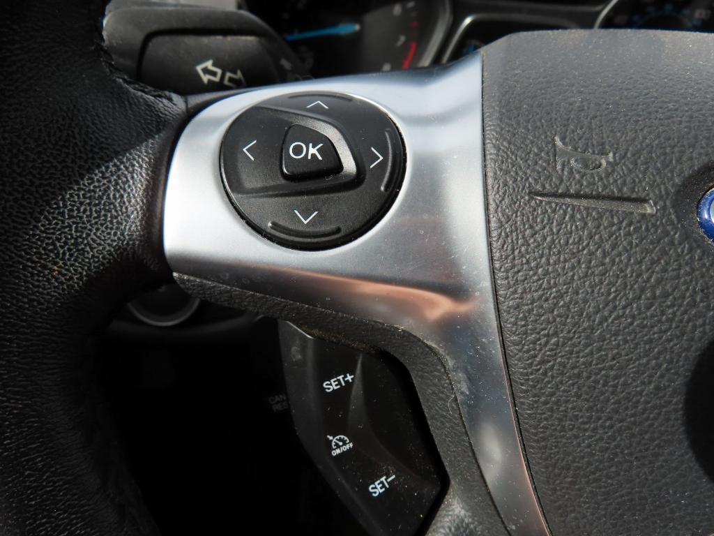 used 2015 Ford Escape car, priced at $7,000