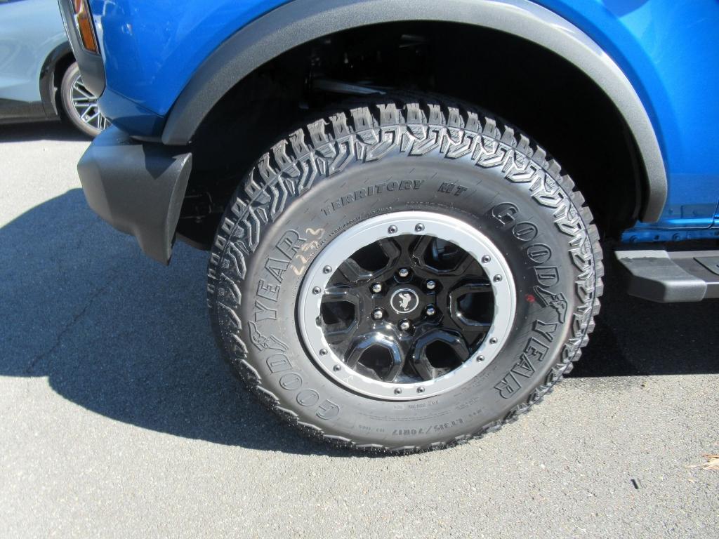 new 2024 Ford Bronco car, priced at $48,186