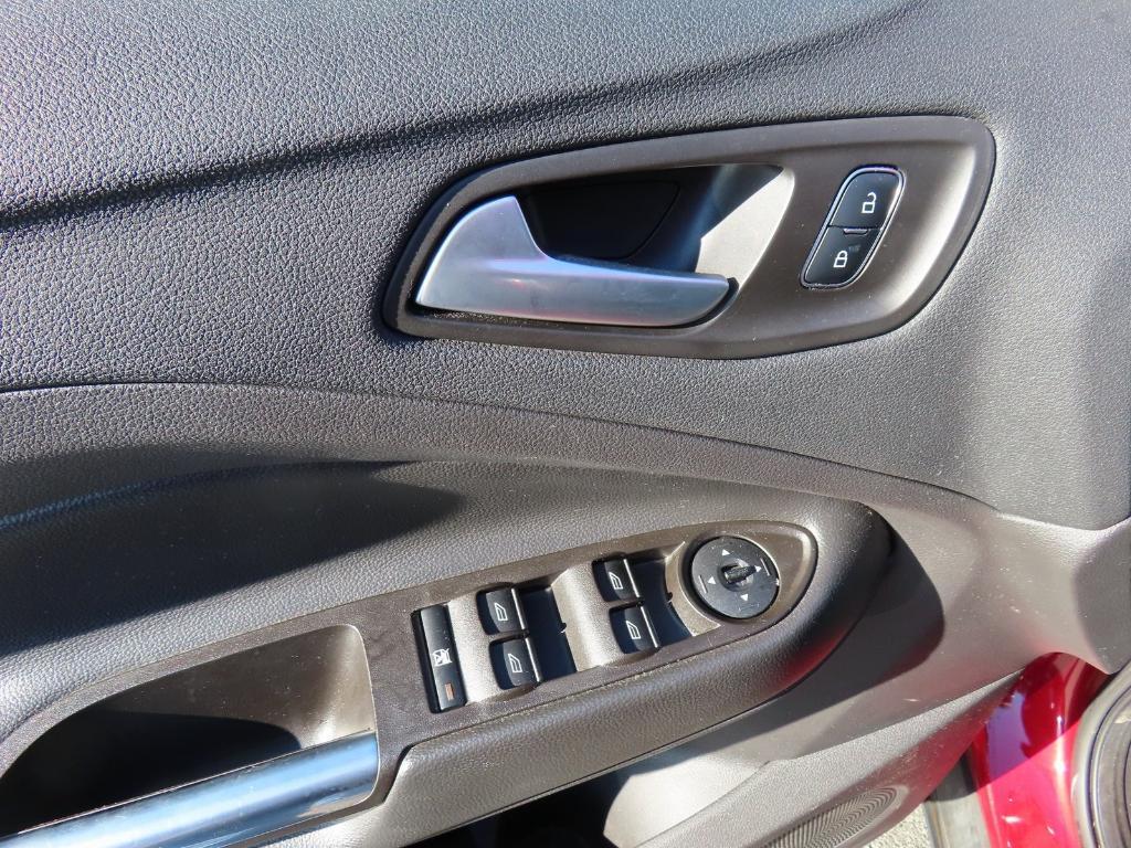 used 2017 Ford Escape car, priced at $11,500