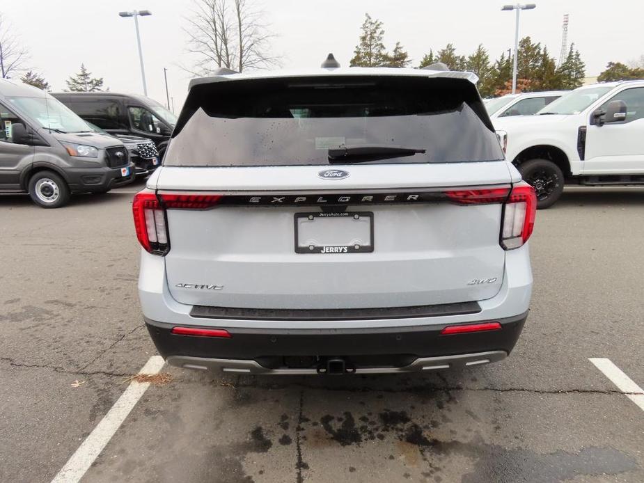 new 2025 Ford Explorer car, priced at $44,405