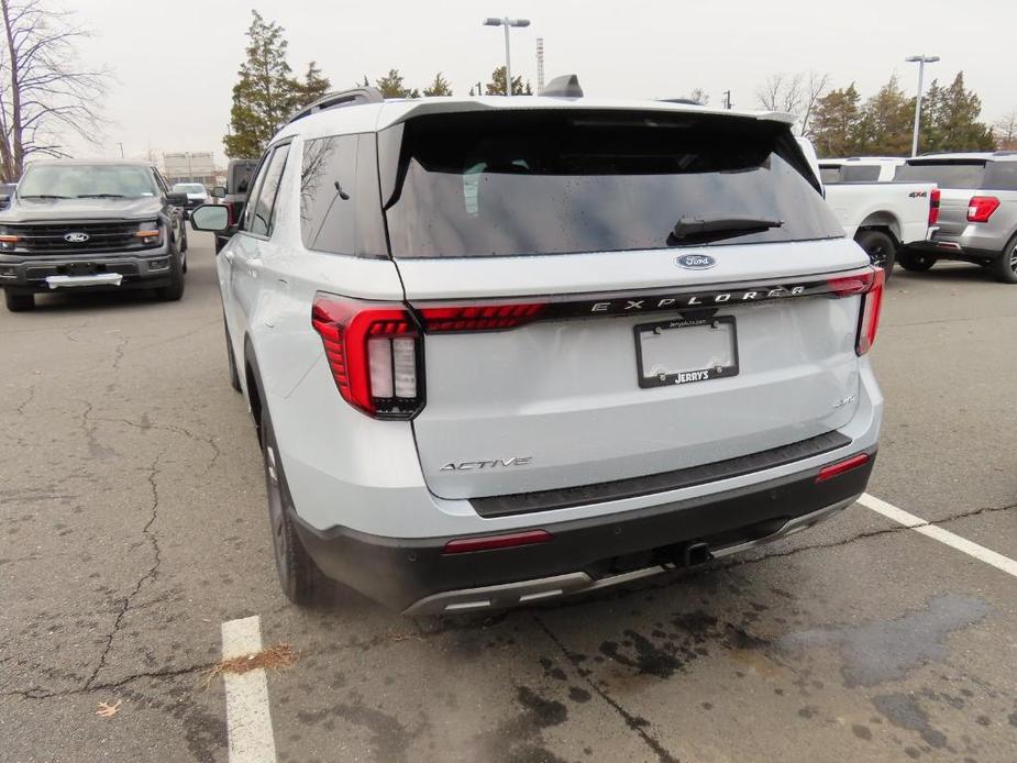 new 2025 Ford Explorer car, priced at $44,405