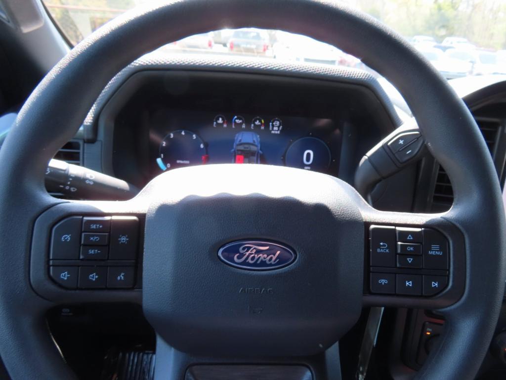 new 2025 Ford F-150 car, priced at $48,611