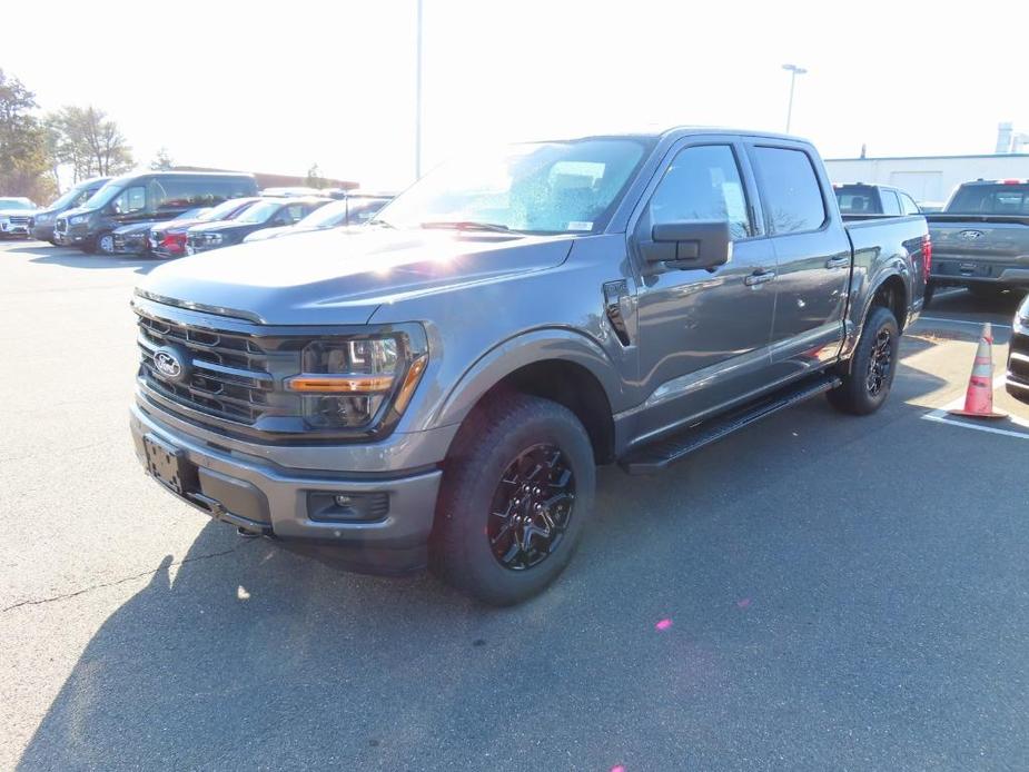 new 2024 Ford F-150 car, priced at $52,265