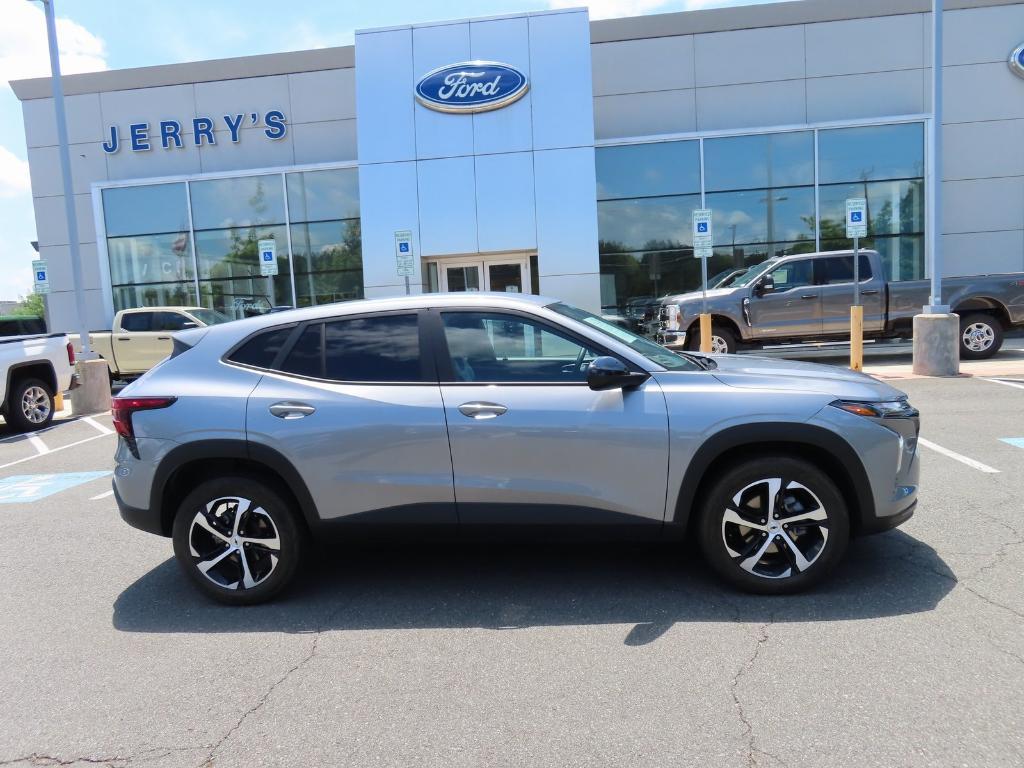 used 2024 Chevrolet Trax car, priced at $20,600