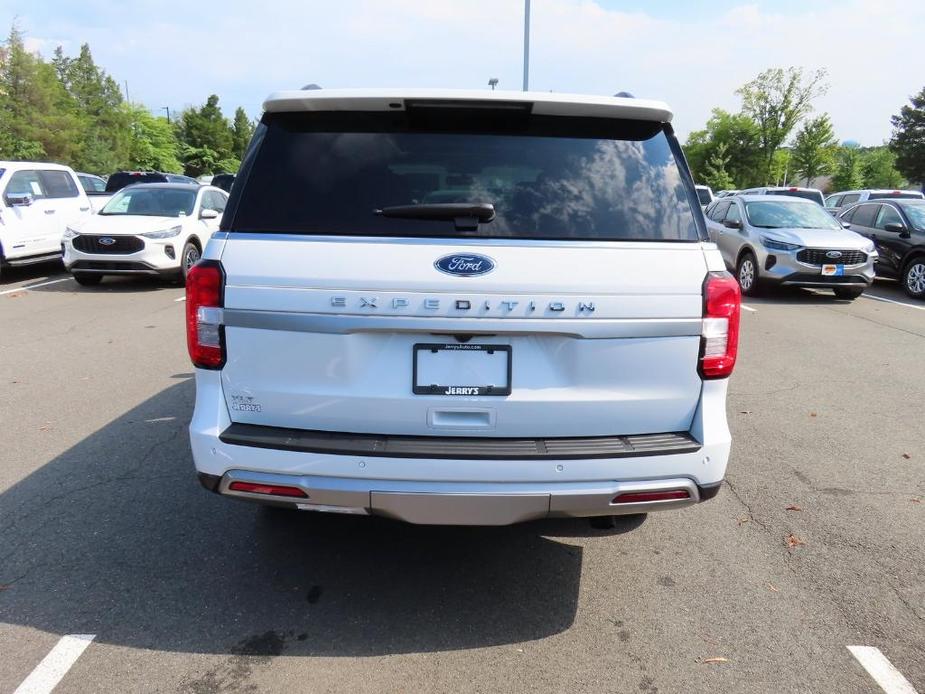 new 2024 Ford Expedition car, priced at $61,376