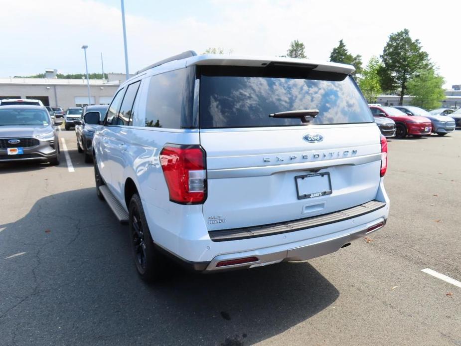 new 2024 Ford Expedition car, priced at $61,376