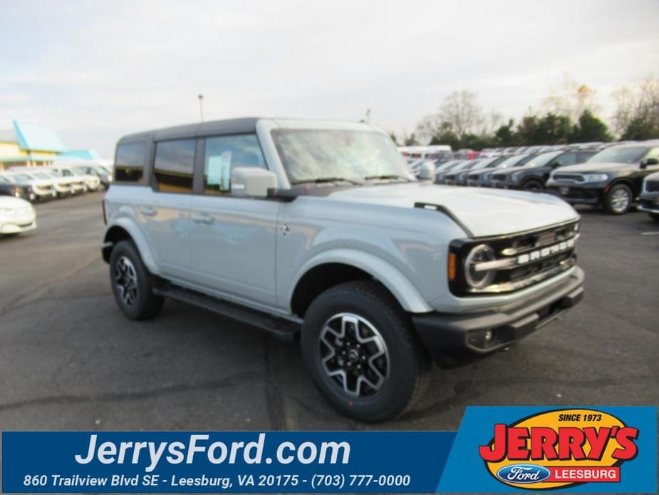 new 2024 Ford Bronco car, priced at $50,419