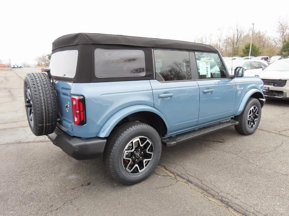 new 2024 Ford Bronco car, priced at $44,168