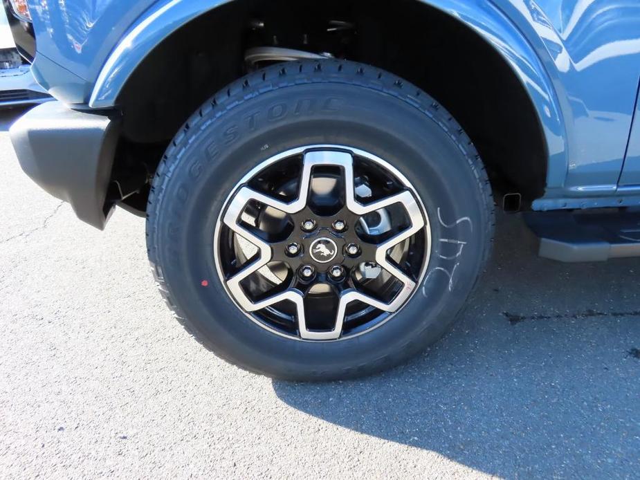 new 2024 Ford Bronco car, priced at $46,377