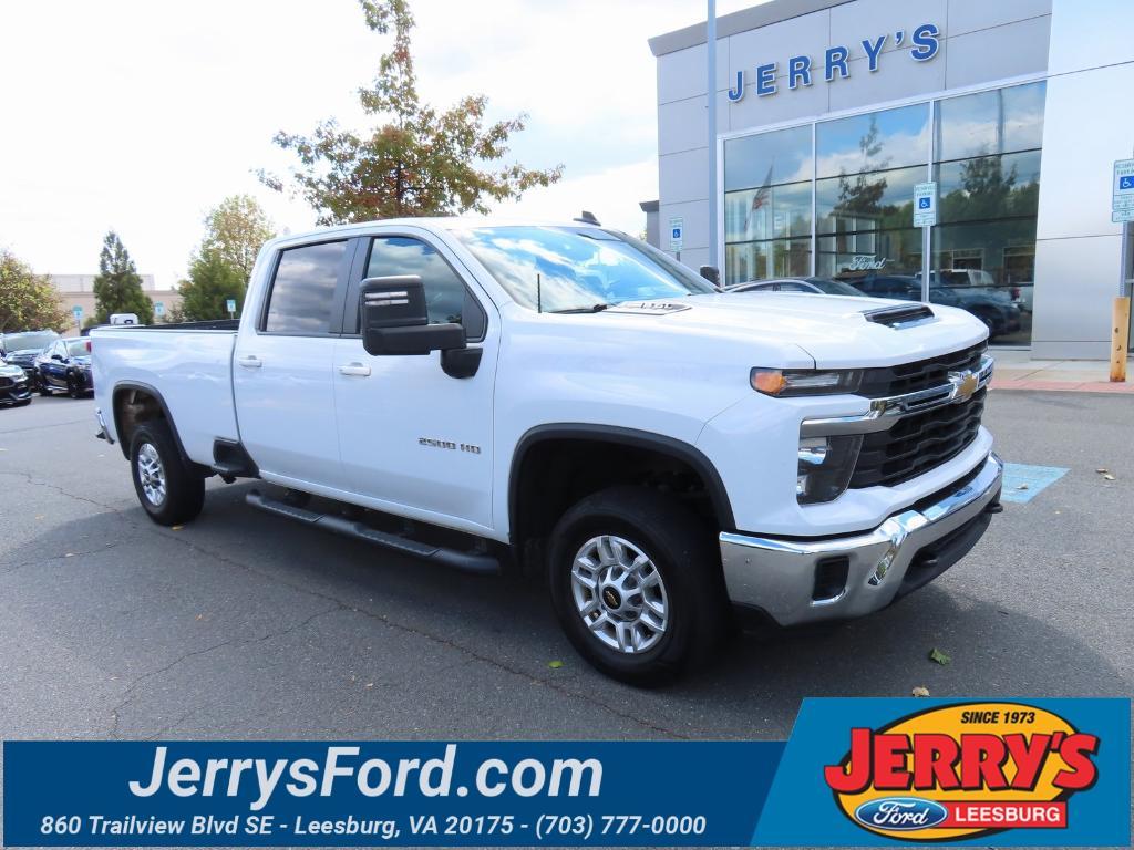 used 2024 Chevrolet Silverado 2500 car, priced at $17,500