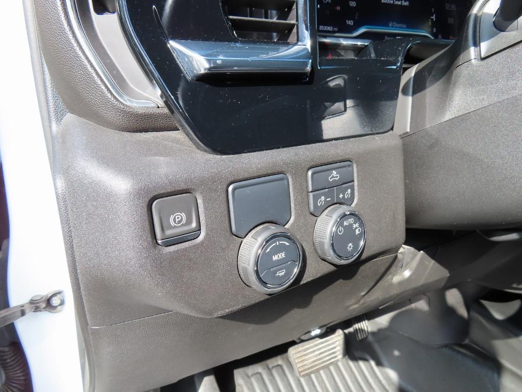 used 2024 Chevrolet Silverado 2500 car, priced at $17,500