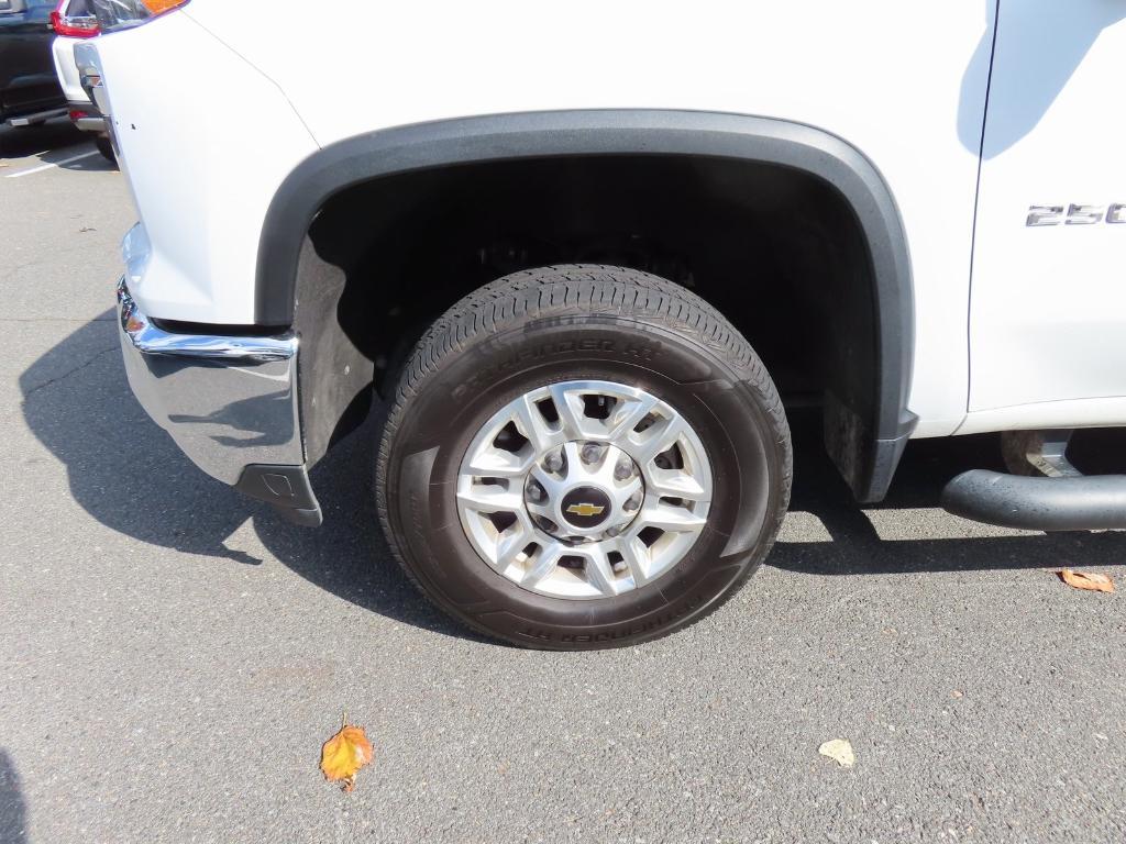 used 2024 Chevrolet Silverado 2500 car, priced at $17,500