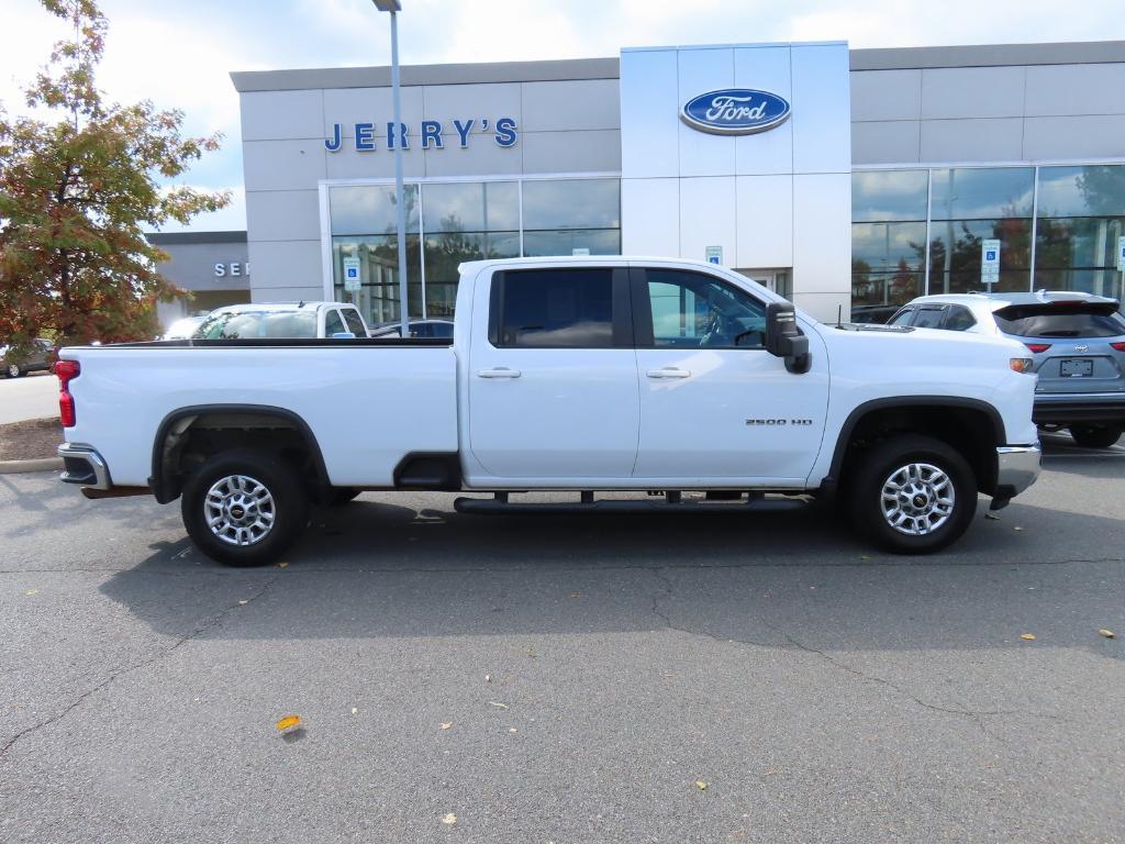used 2024 Chevrolet Silverado 2500 car, priced at $17,500