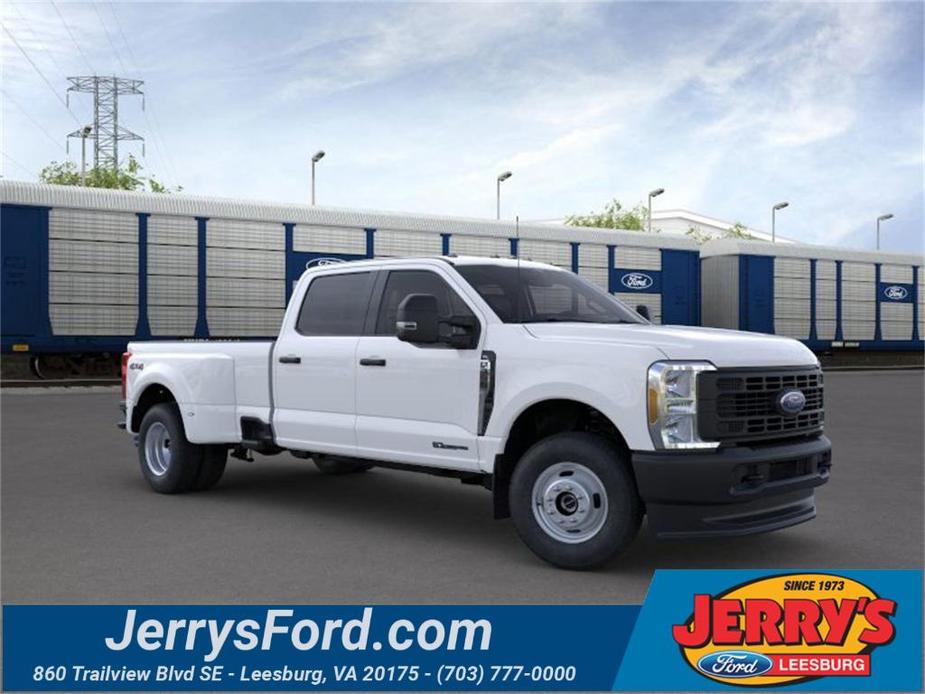 new 2024 Ford F-350 car, priced at $59,666