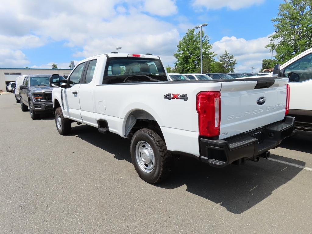 new 2025 Ford F-250 car, priced at $46,608