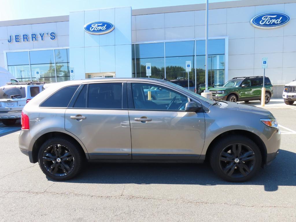 used 2012 Ford Edge car, priced at $5,800