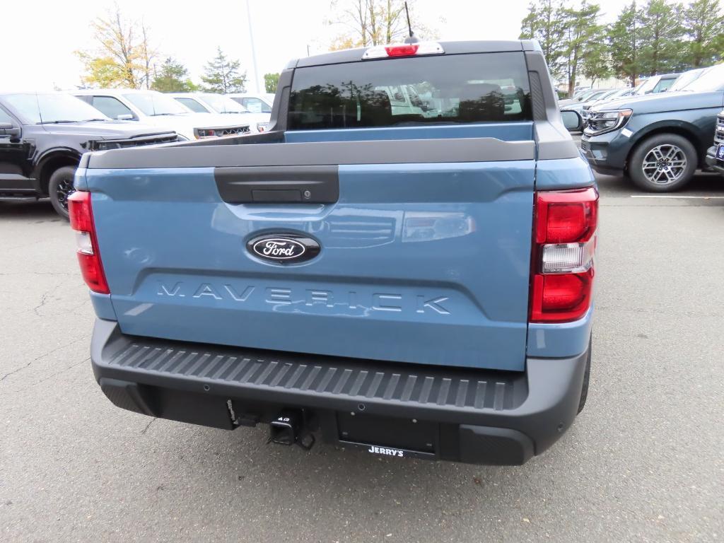 new 2025 Ford Maverick car, priced at $33,900