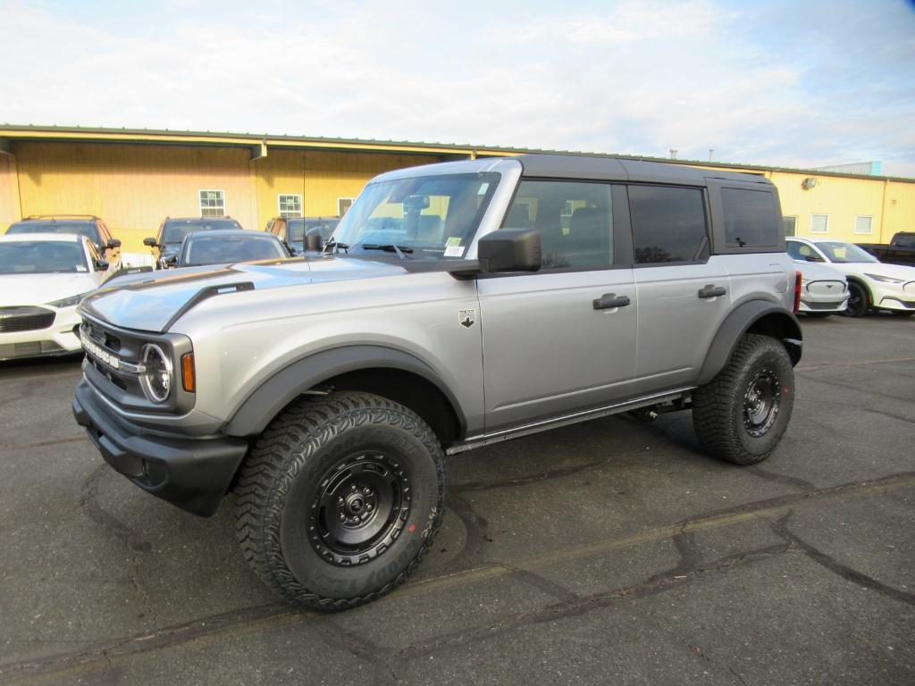 new 2024 Ford Bronco car, priced at $48,116