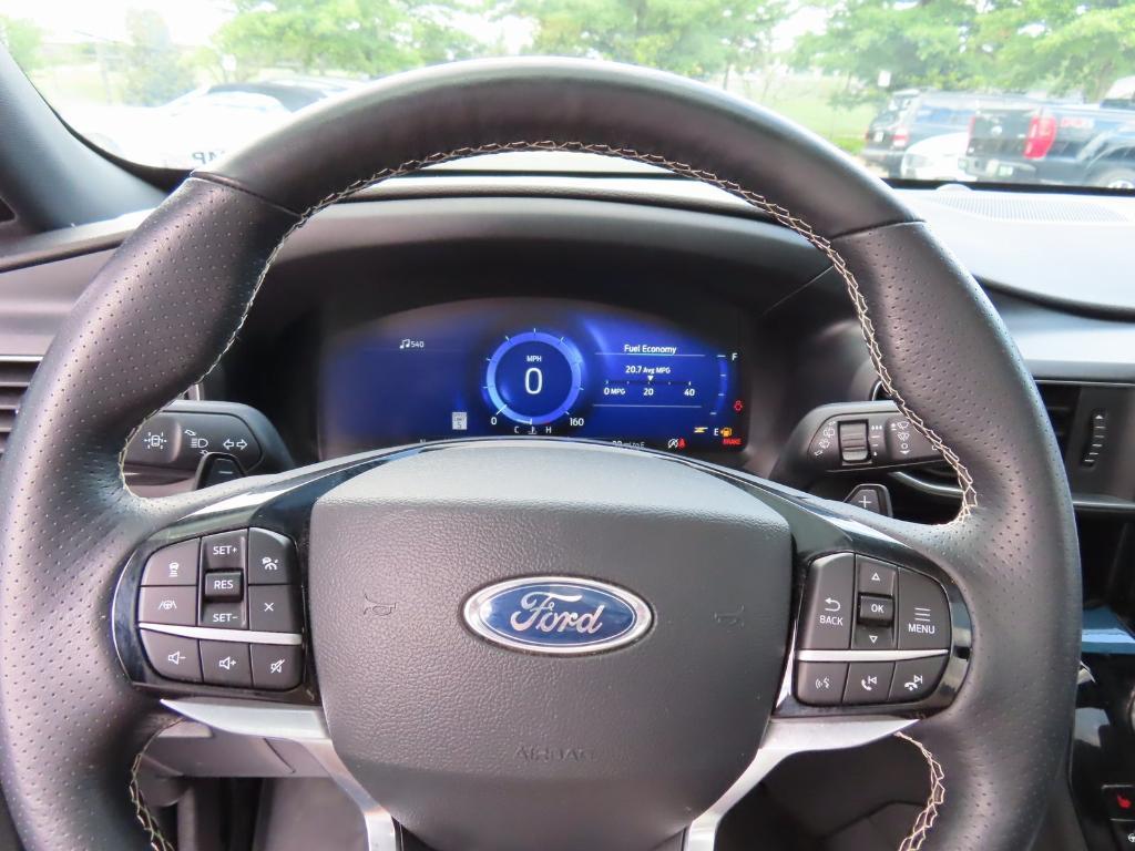 used 2022 Ford Explorer car, priced at $39,000