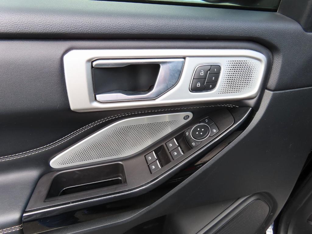 used 2022 Ford Explorer car, priced at $39,000