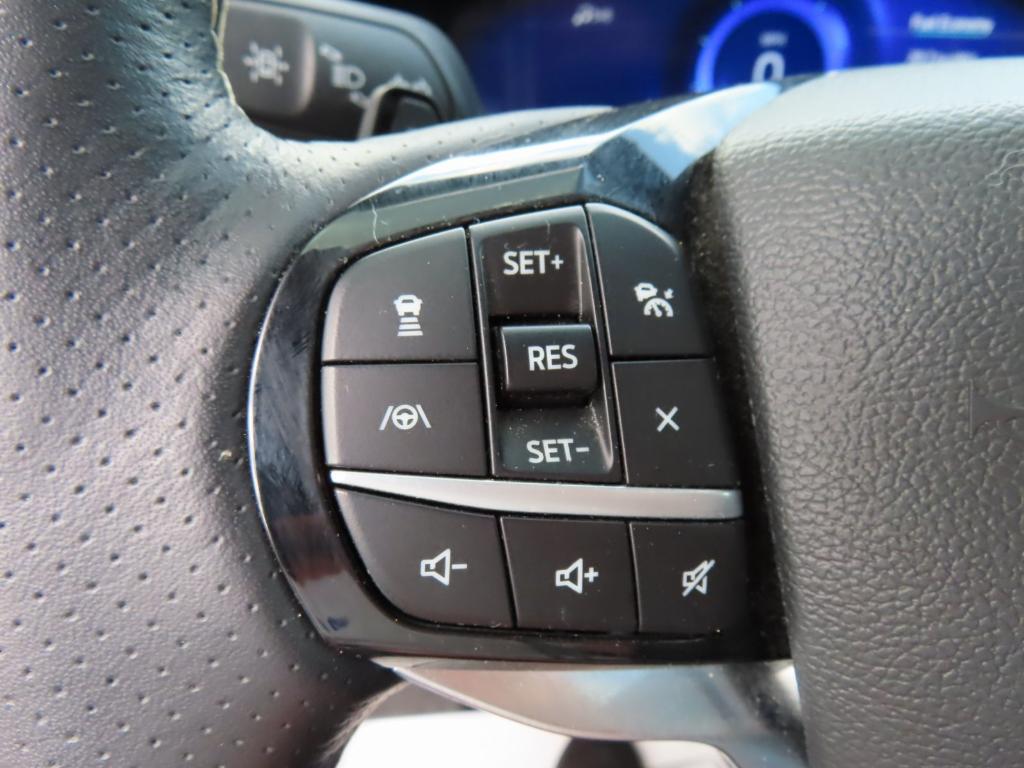 used 2022 Ford Explorer car, priced at $39,000