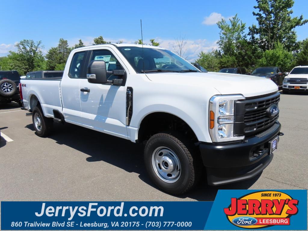 new 2025 Ford F-250 car, priced at $46,554