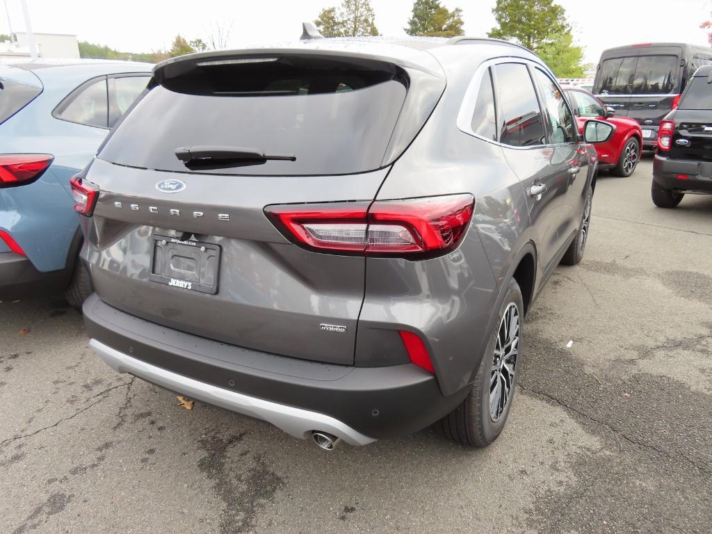 new 2025 Ford Escape car, priced at $33,905