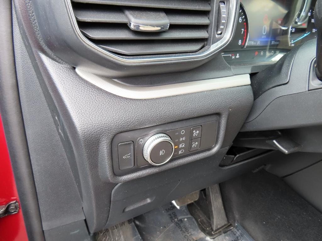 used 2020 Ford Explorer car, priced at $19,000