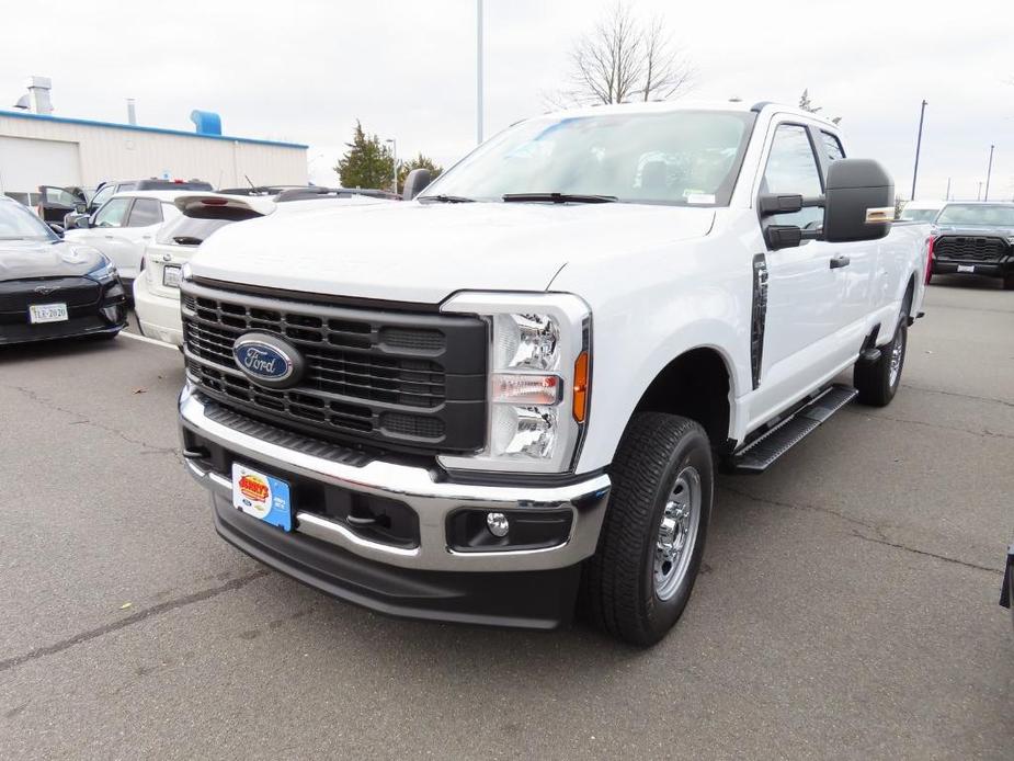 new 2024 Ford F-250 car, priced at $46,737