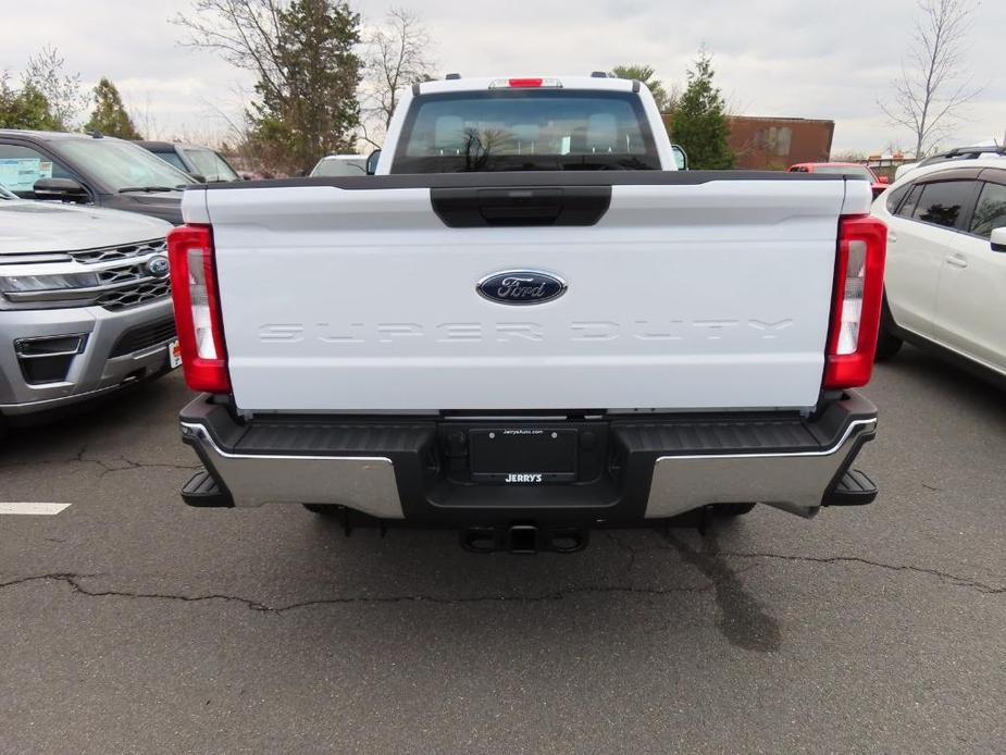 new 2024 Ford F-250 car, priced at $46,737