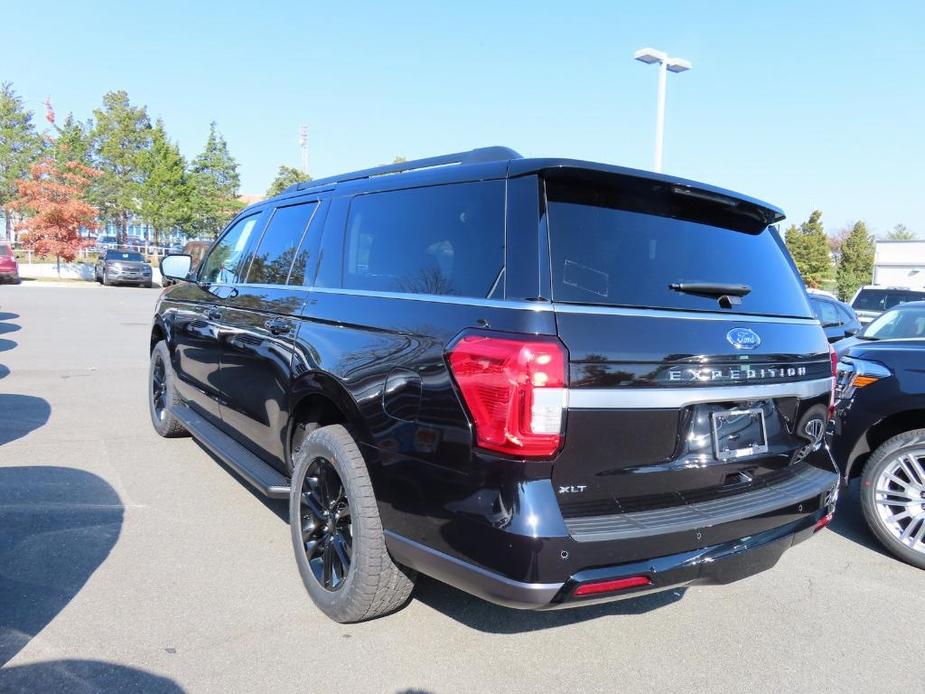 new 2024 Ford Expedition Max car, priced at $65,154