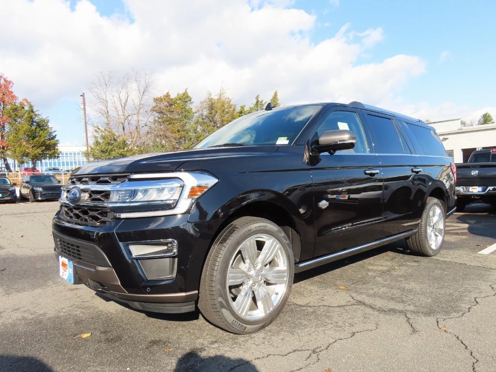 new 2024 Ford Expedition Max car, priced at $74,017