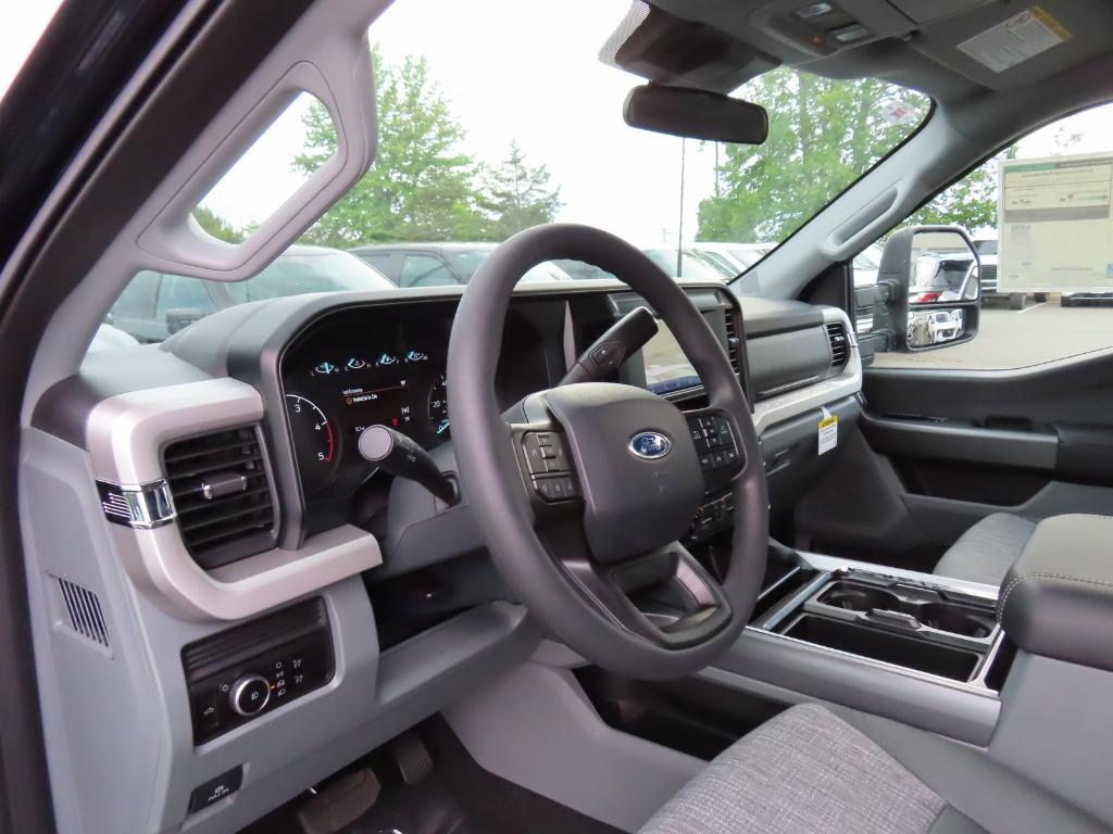 new 2025 Ford F-250 car, priced at $66,478