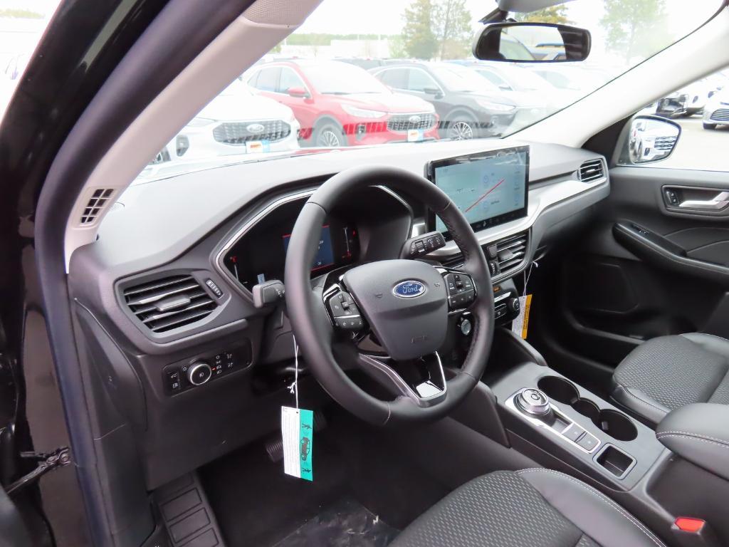 new 2025 Ford Escape car, priced at $34,501