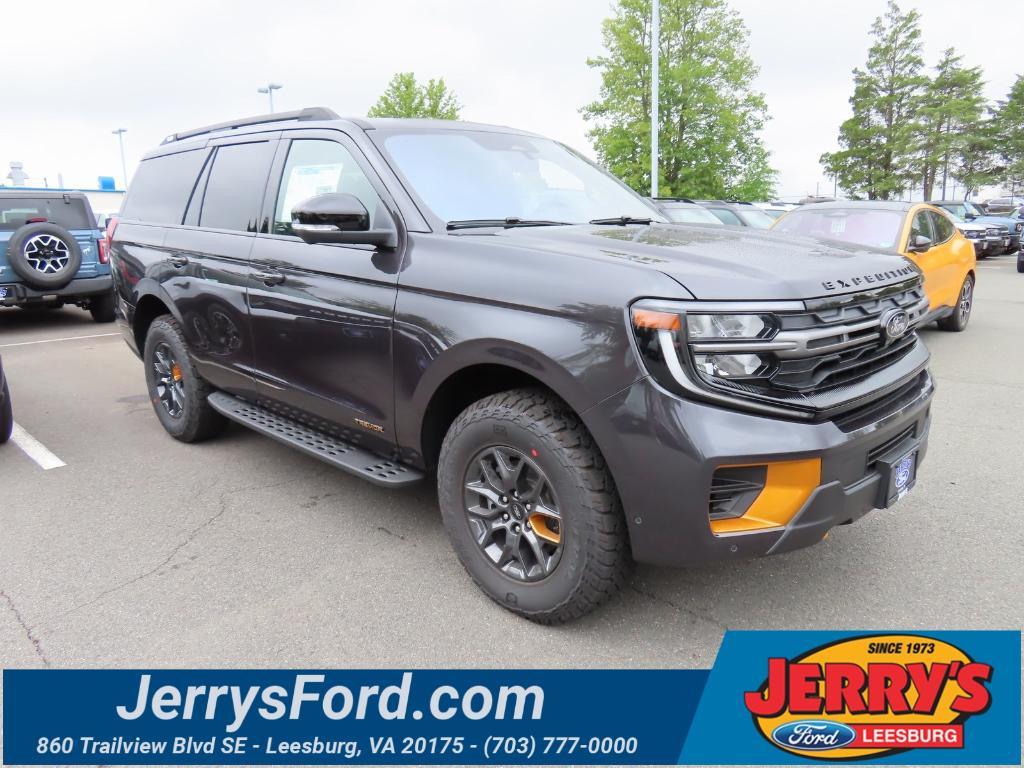 new 2025 Ford Expedition car, priced at $82,040