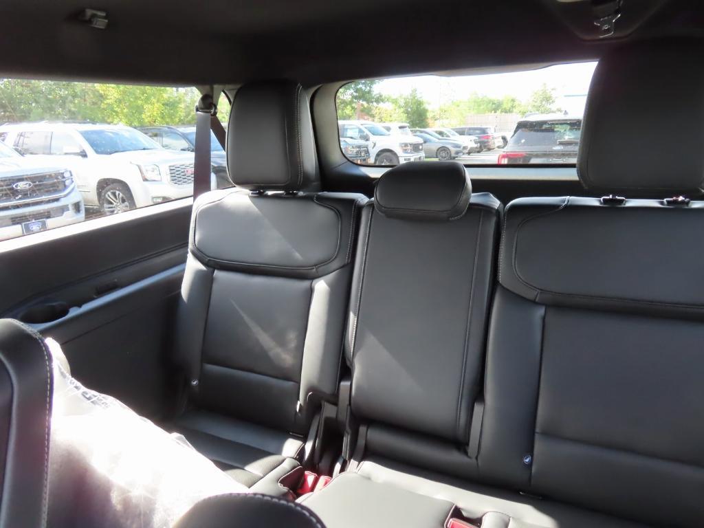 new 2025 Ford Expedition Max car, priced at $82,710