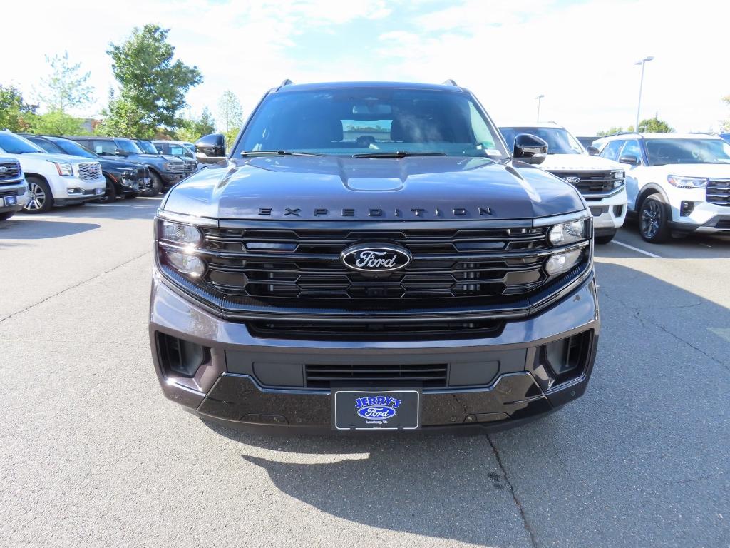 new 2025 Ford Expedition Max car, priced at $82,710