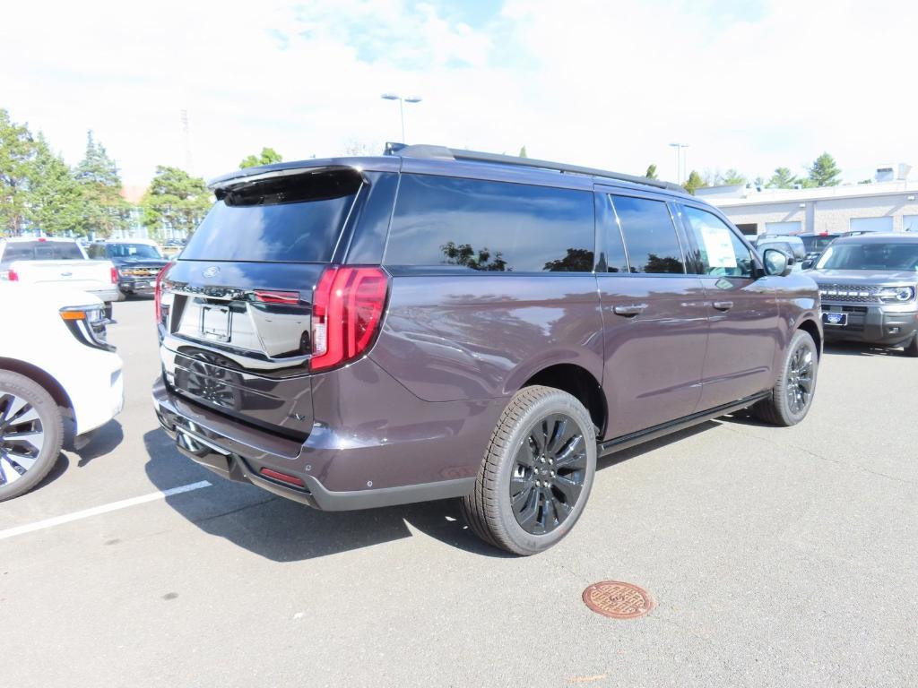 new 2025 Ford Expedition Max car, priced at $82,710