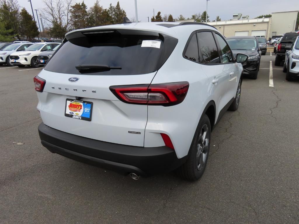 new 2025 Ford Escape car, priced at $31,373