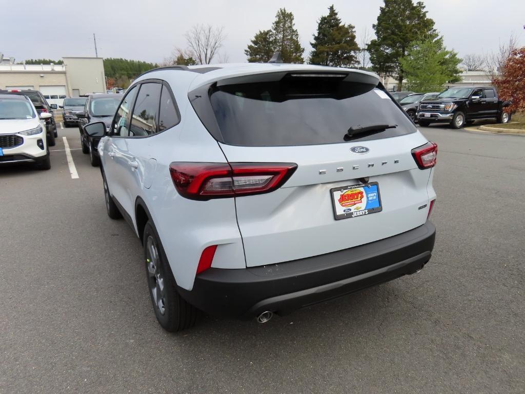 new 2025 Ford Escape car, priced at $31,373