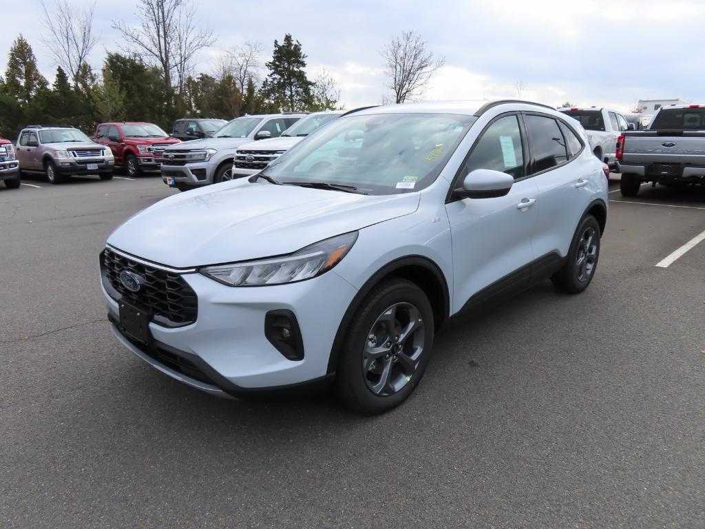 new 2025 Ford Escape car, priced at $31,373