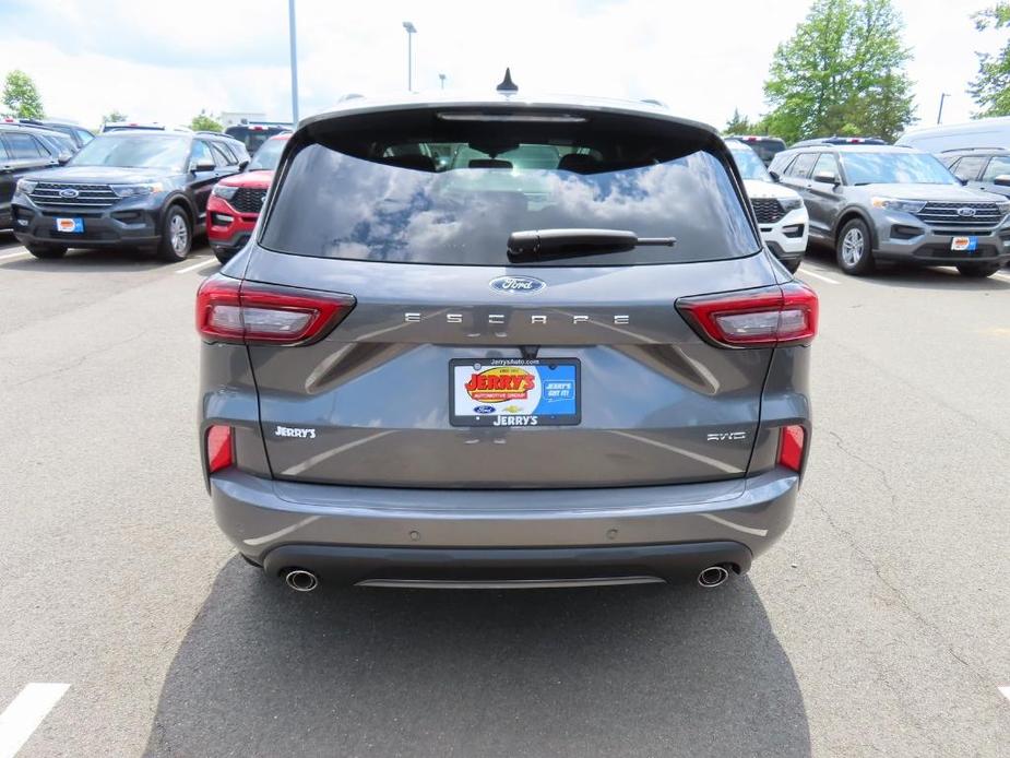 new 2024 Ford Escape car, priced at $31,394